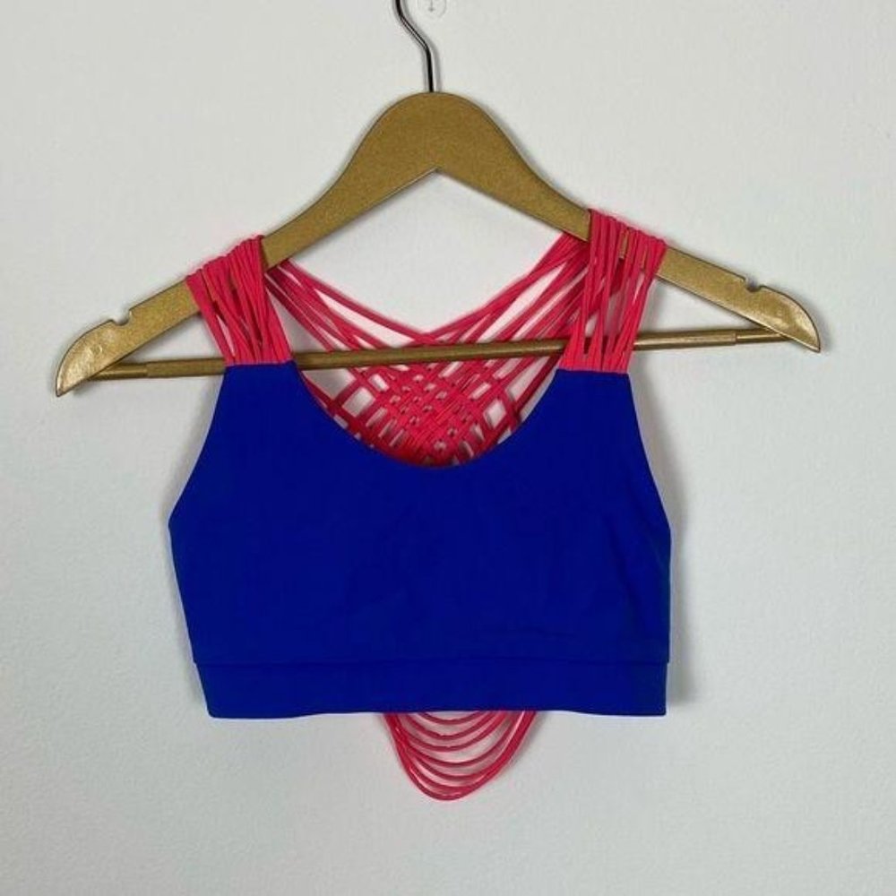 Maaji Criss Cross Back Sports Bra Size Medium